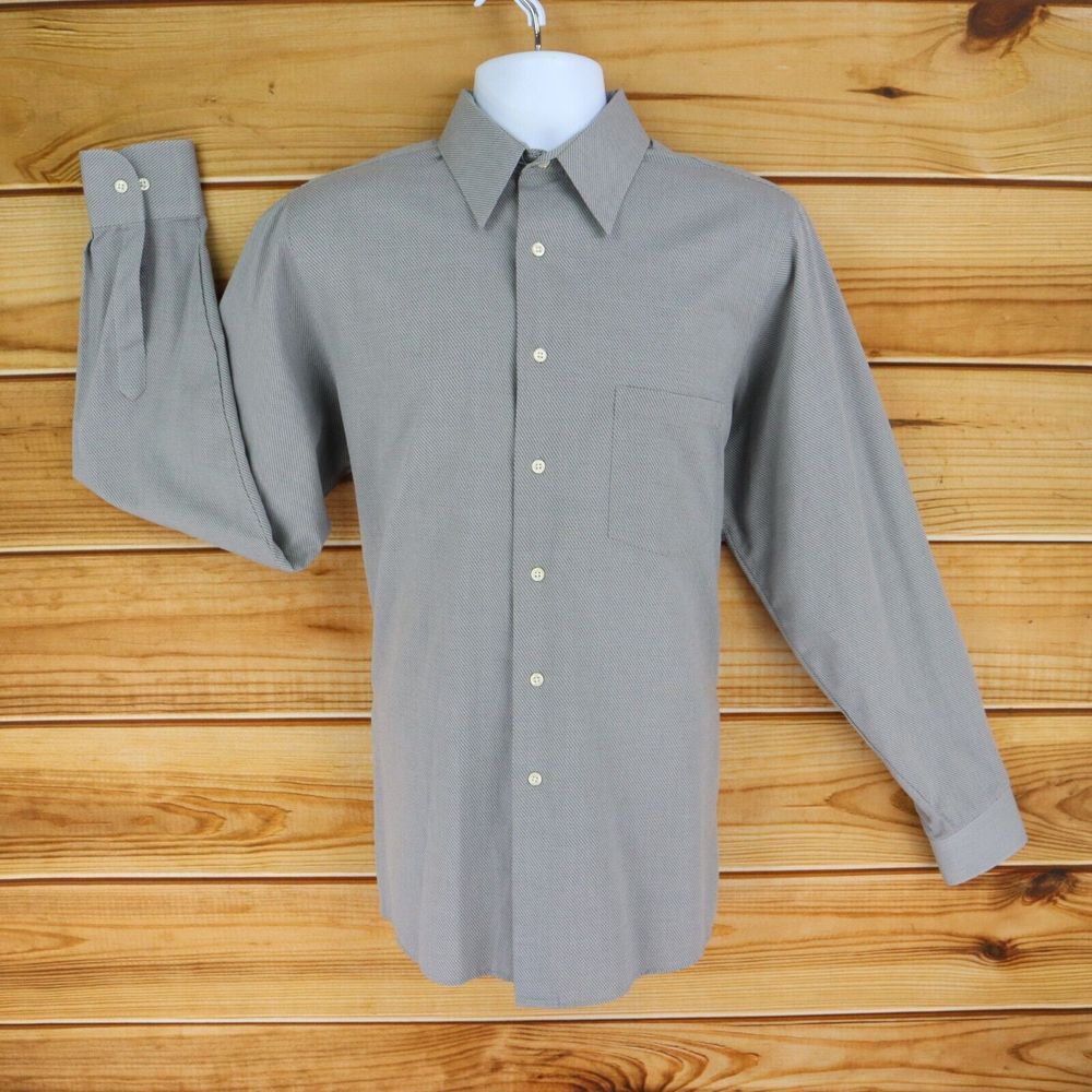 Van Heusen Dress Shirt Wrinkle Free Mens Size M 15.5 Gray Broadcloth Long Sleeve